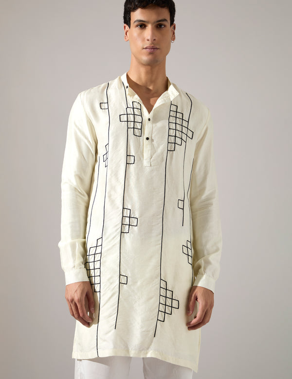 Tywin Hand Embroidered Kurta Set - Off White
